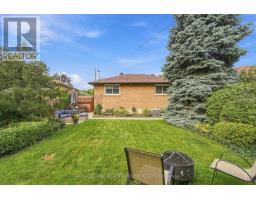 100 Lexington Avenue, Toronto, ON M9V2G8 Photo 36