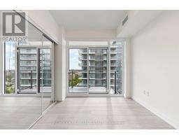 2104 - 4010 Eglinton Avenue W, Toronto, ON M9A0G5 Photo 10