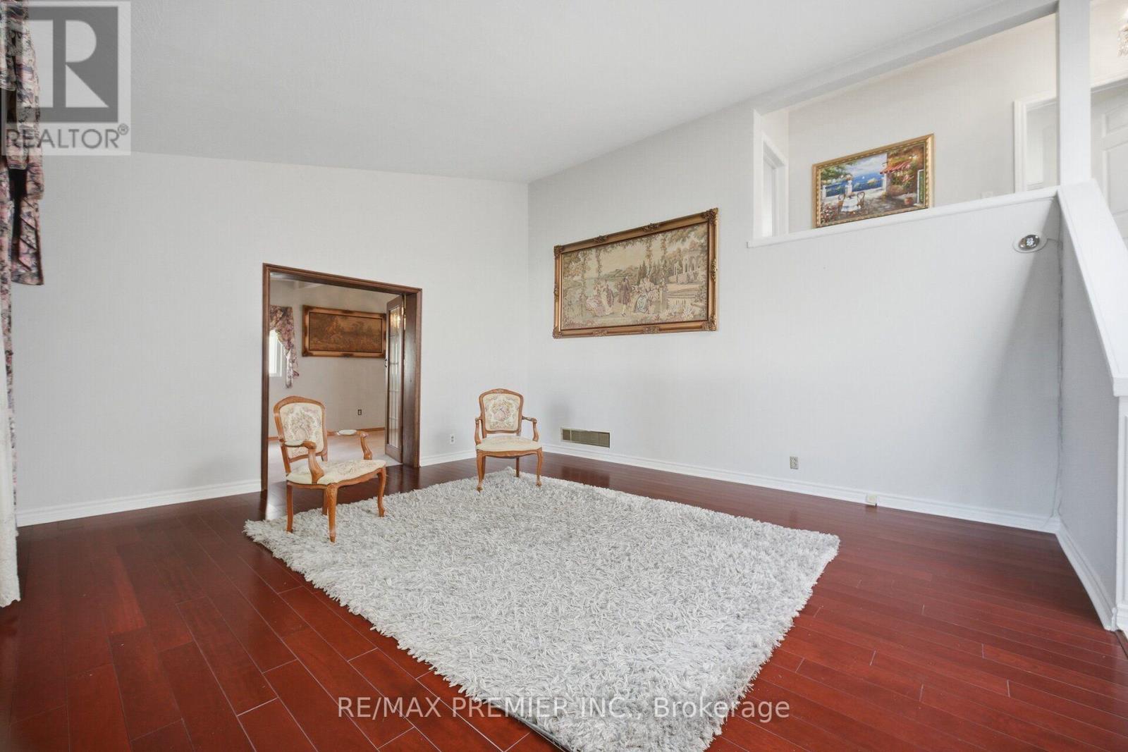 1474 SOUTH SERVICE ROAD, Mississauga (Mineola) — photo 4