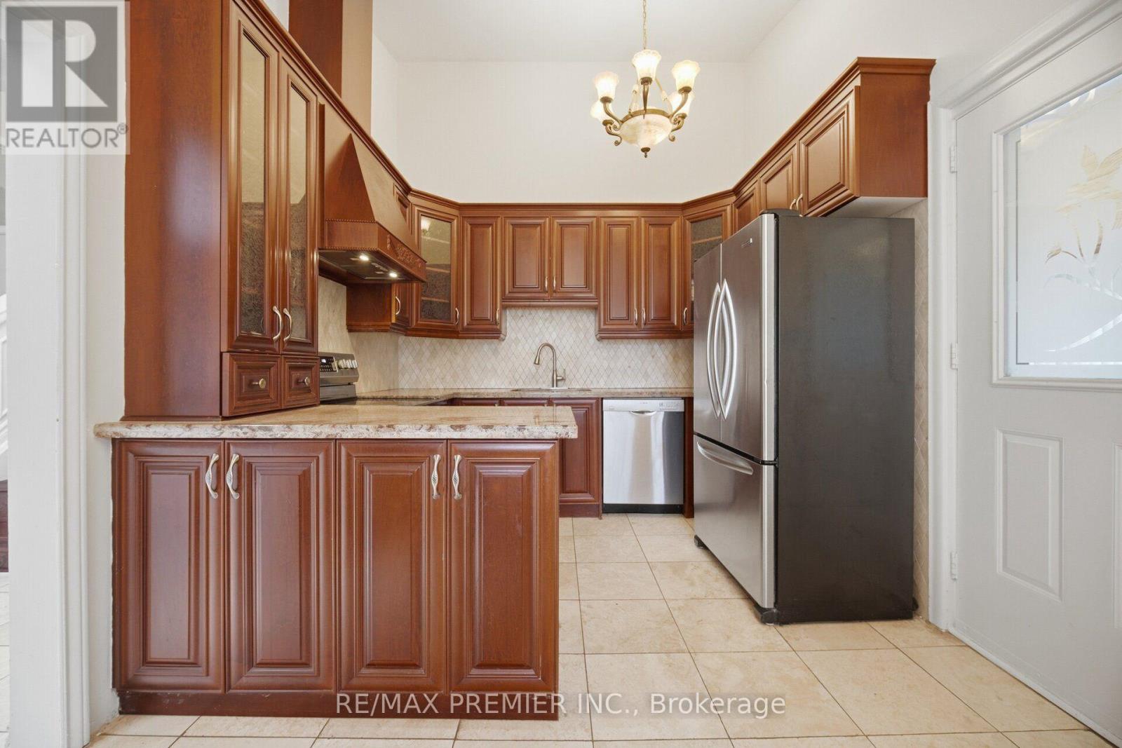1474 SOUTH SERVICE ROAD, Mississauga (Mineola) — photo 9