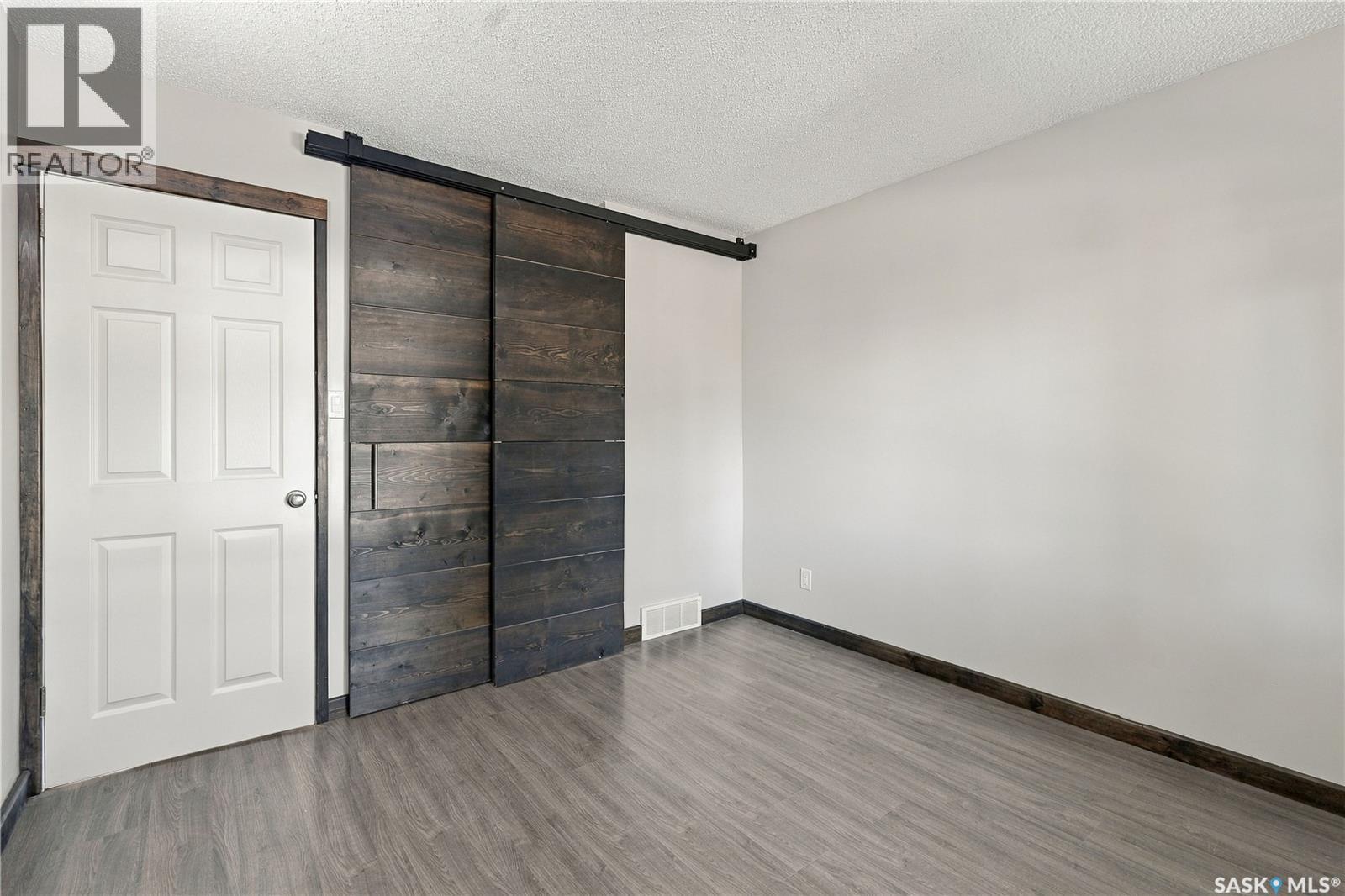 326 Vancouver AVENUE N, Saskatoon — photo 21