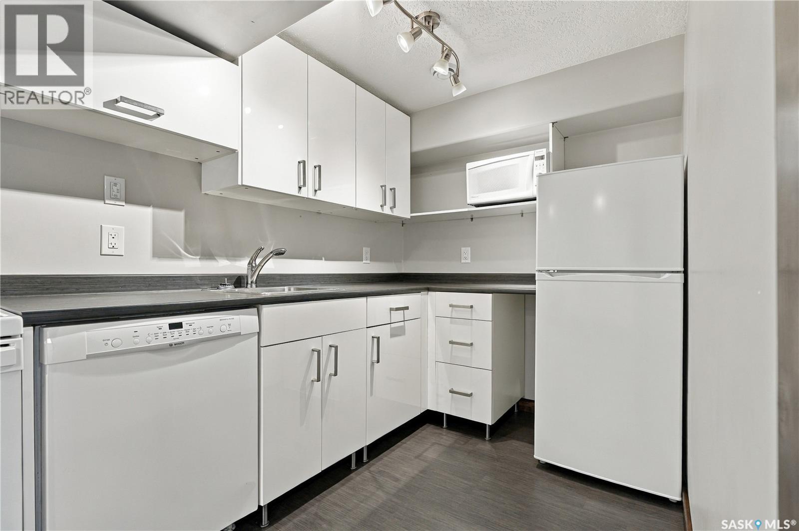 326 Vancouver AVENUE N, Saskatoon — photo 36