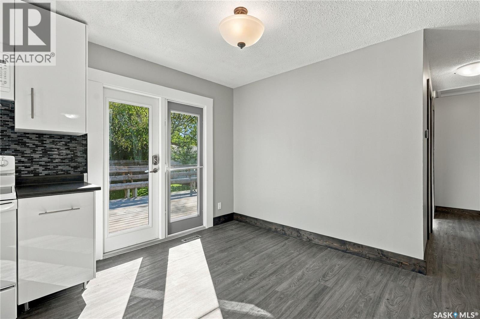 326 Vancouver AVENUE N, Saskatoon — photo 9