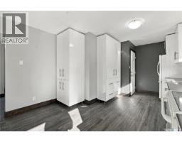 Laundry room - 326 Vancouver Avenue N, Saskatoon, SK S7L3P6 Photo 14