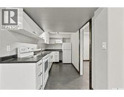 326 Vancouver Avenue N, Saskatoon, SK S7L3P6 Photo 33