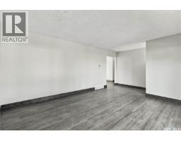Foyer - 326 Vancouver Avenue N, Saskatoon, SK S7L3P6 Photo 6