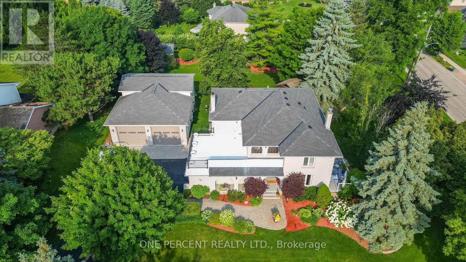 15 MARQUETTE DRIVE, Kitchener — photo 2