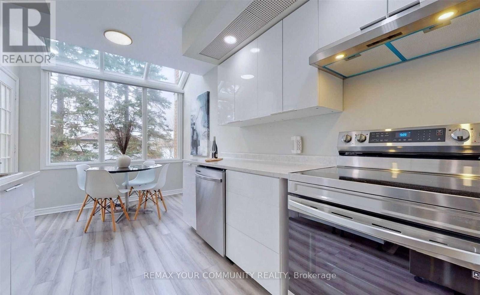 31 - 310 CHRISTOPHER DRIVE, Cambridge — photo 9