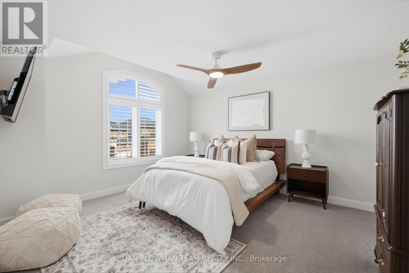 713 LATIMER WAY - 31