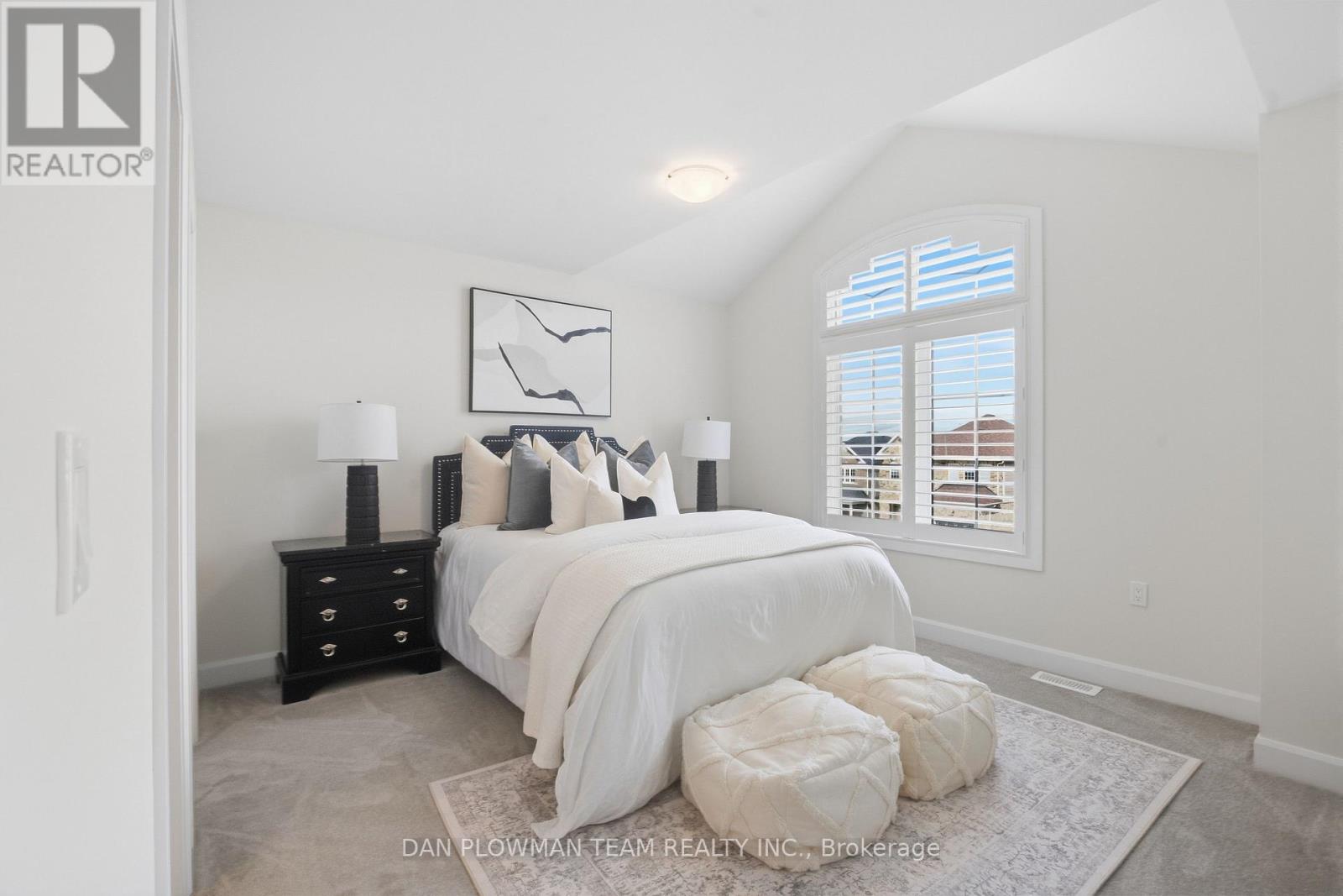 713 LATIMER WAY - 34
