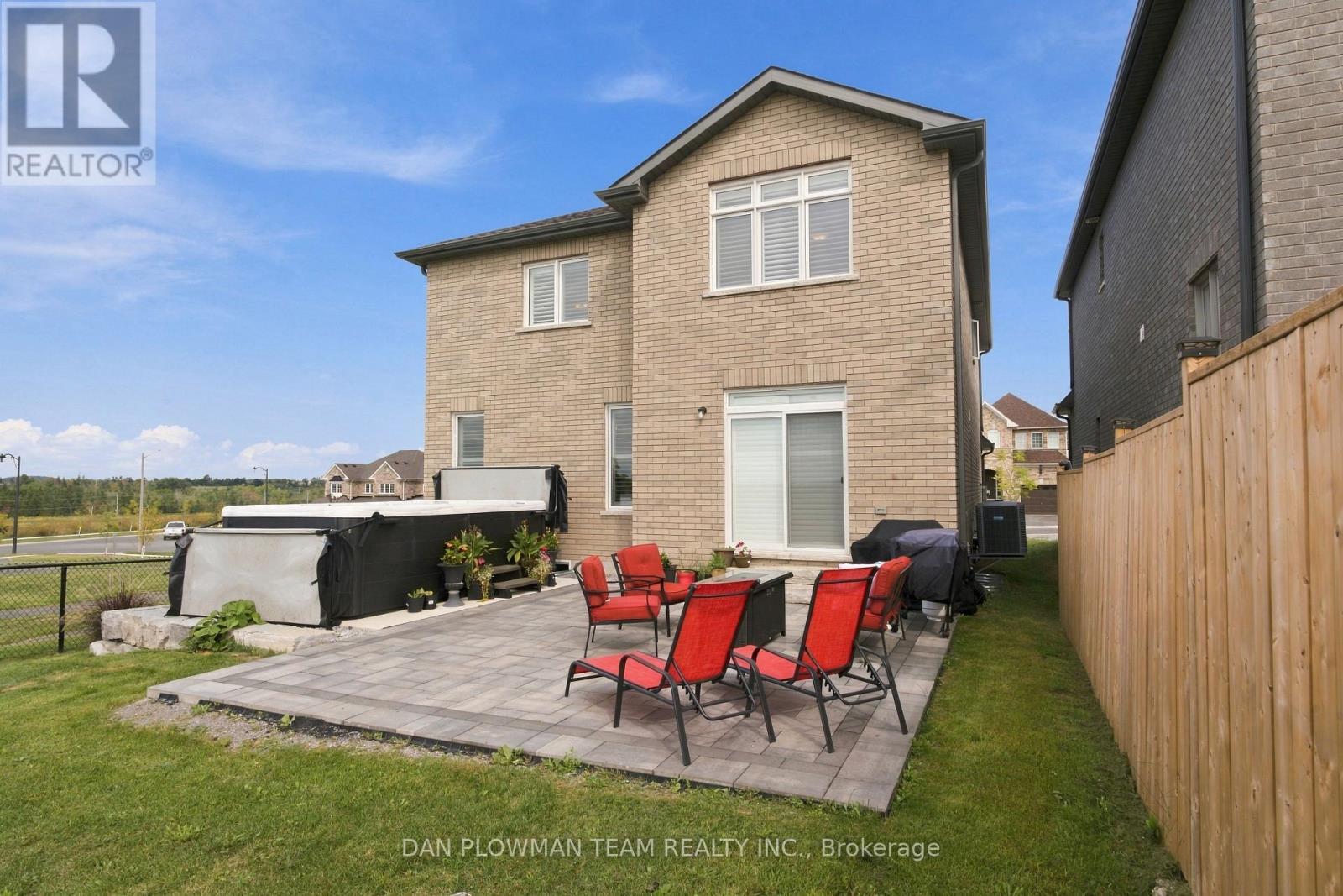 713 LATIMER WAY - 40