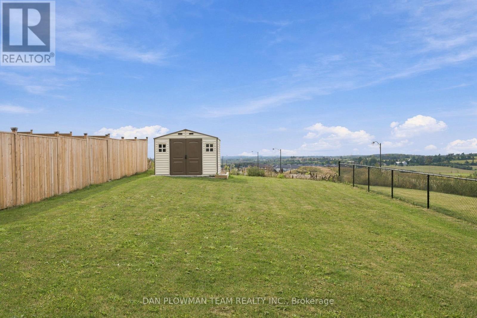 713 LATIMER WAY - Image 45