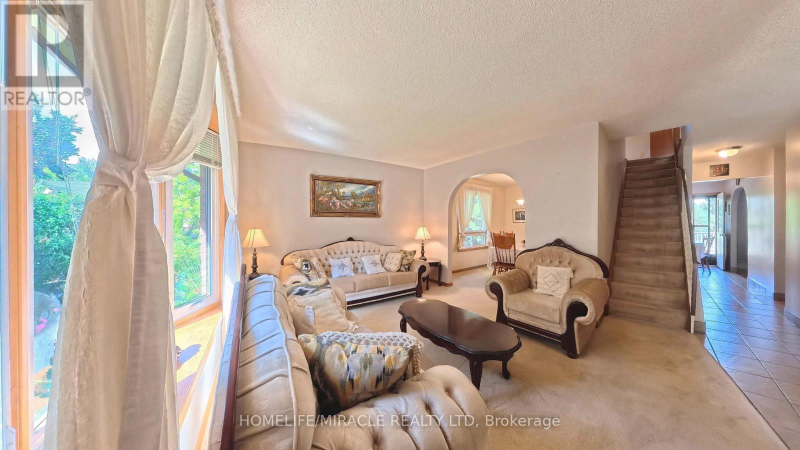 56 SCENIC WOOD CRESCENT - 3