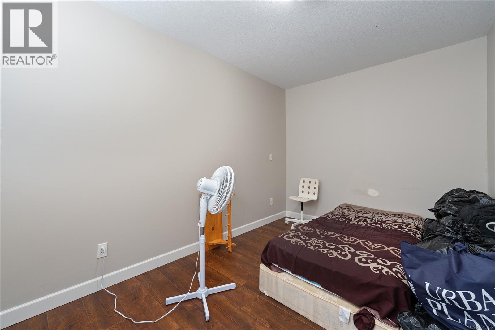 611 Sandy Crt - 53