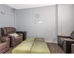 20483 Fraser Highway, Langley, BC V3A4G3 Photo 9
