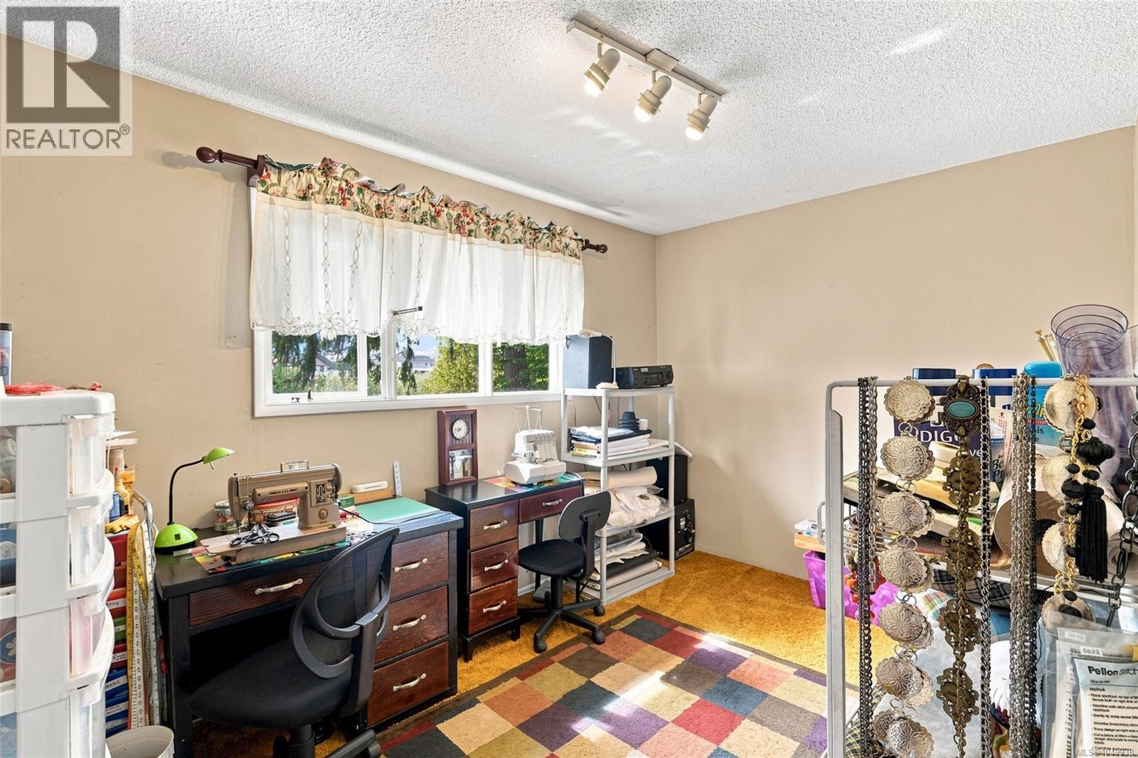 2247 Rosstown Rd - 19