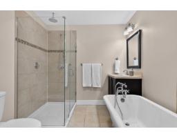107 19530 65 Avenue, Surrey, BC V4N6M1 Photo 21