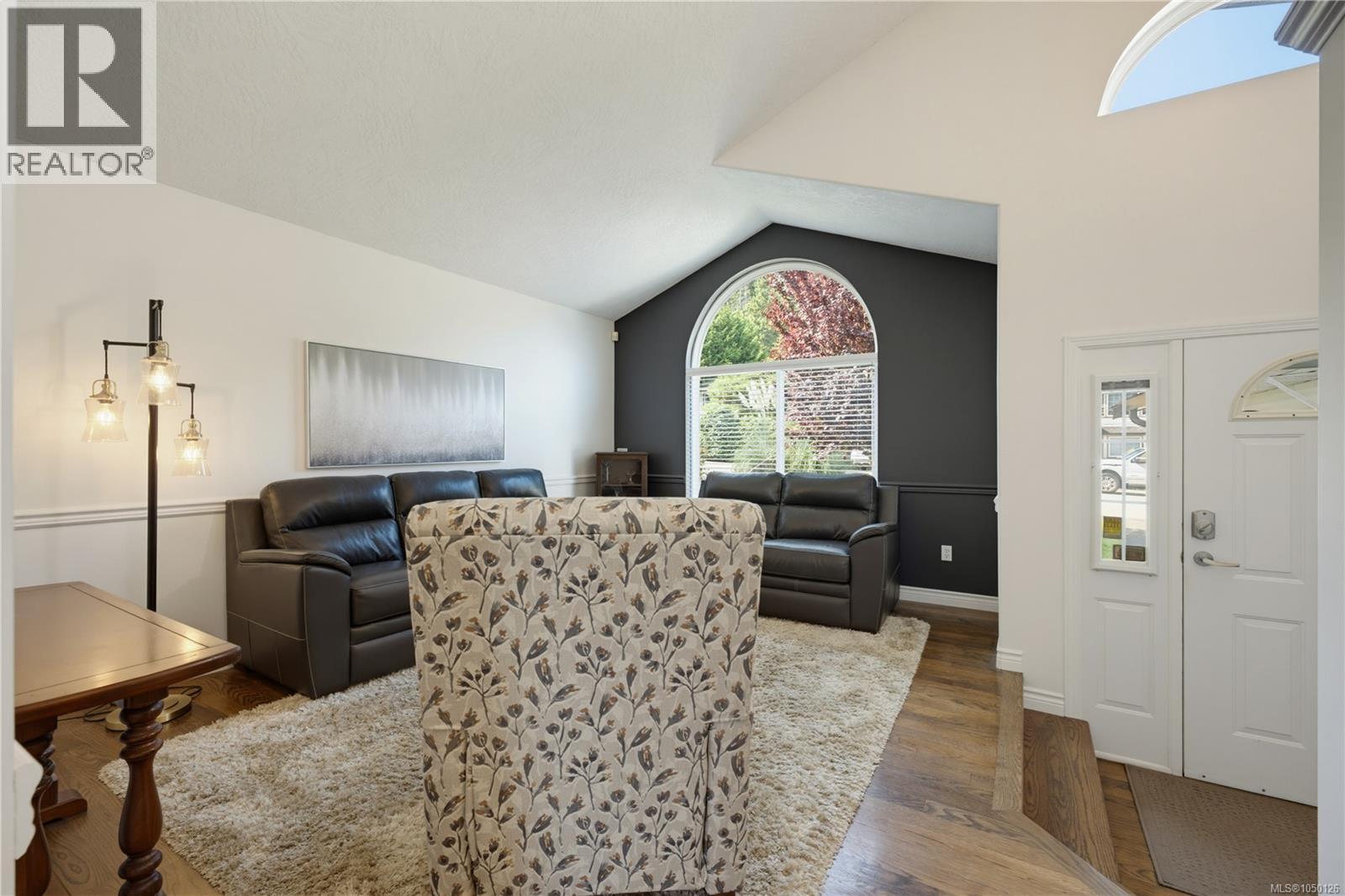 836 Glengarry Cres - 12