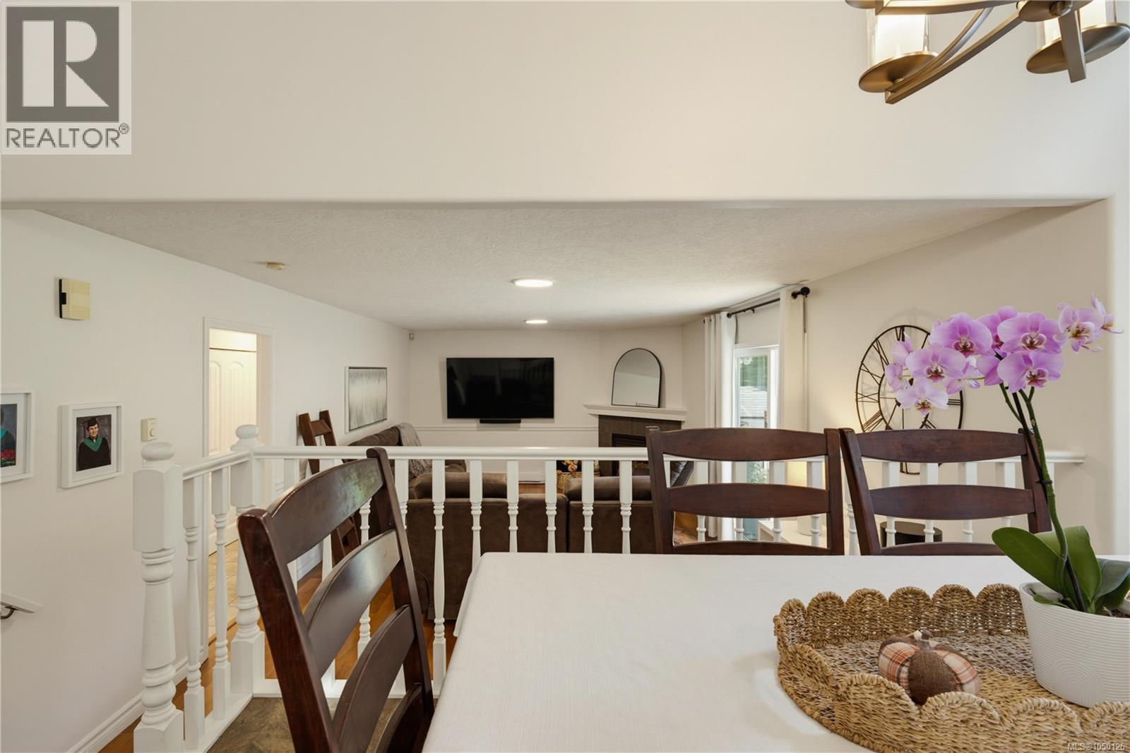 836 Glengarry Cres - 24