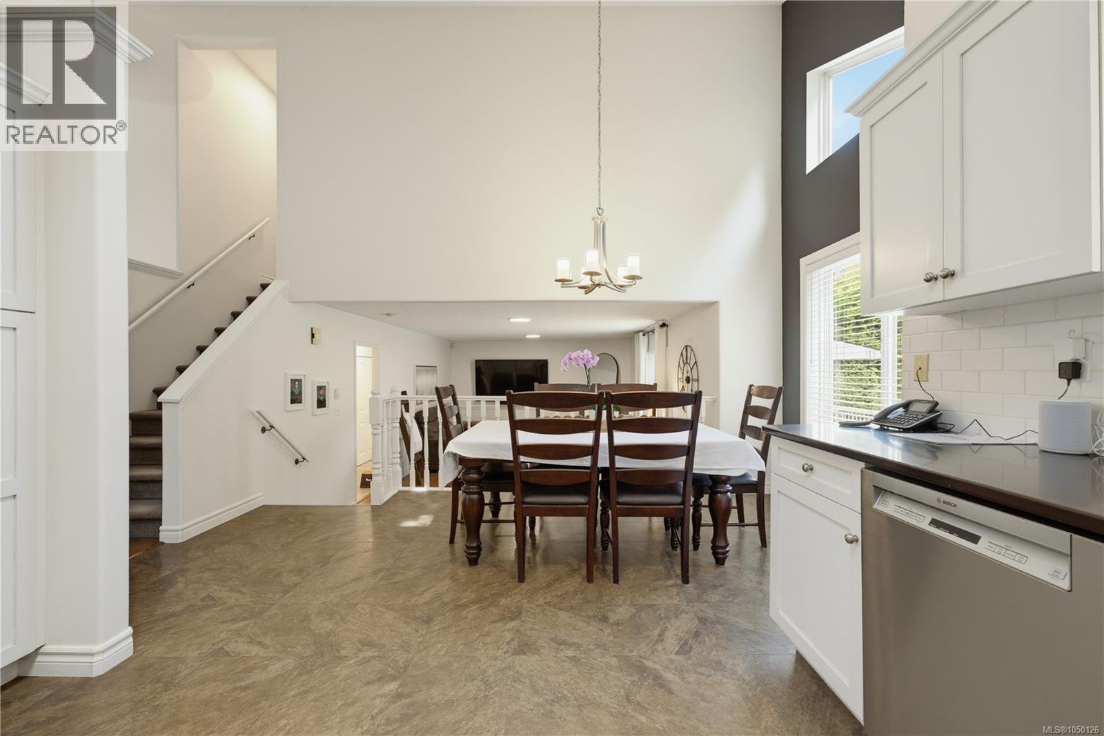 836 Glengarry Cres - Image 22