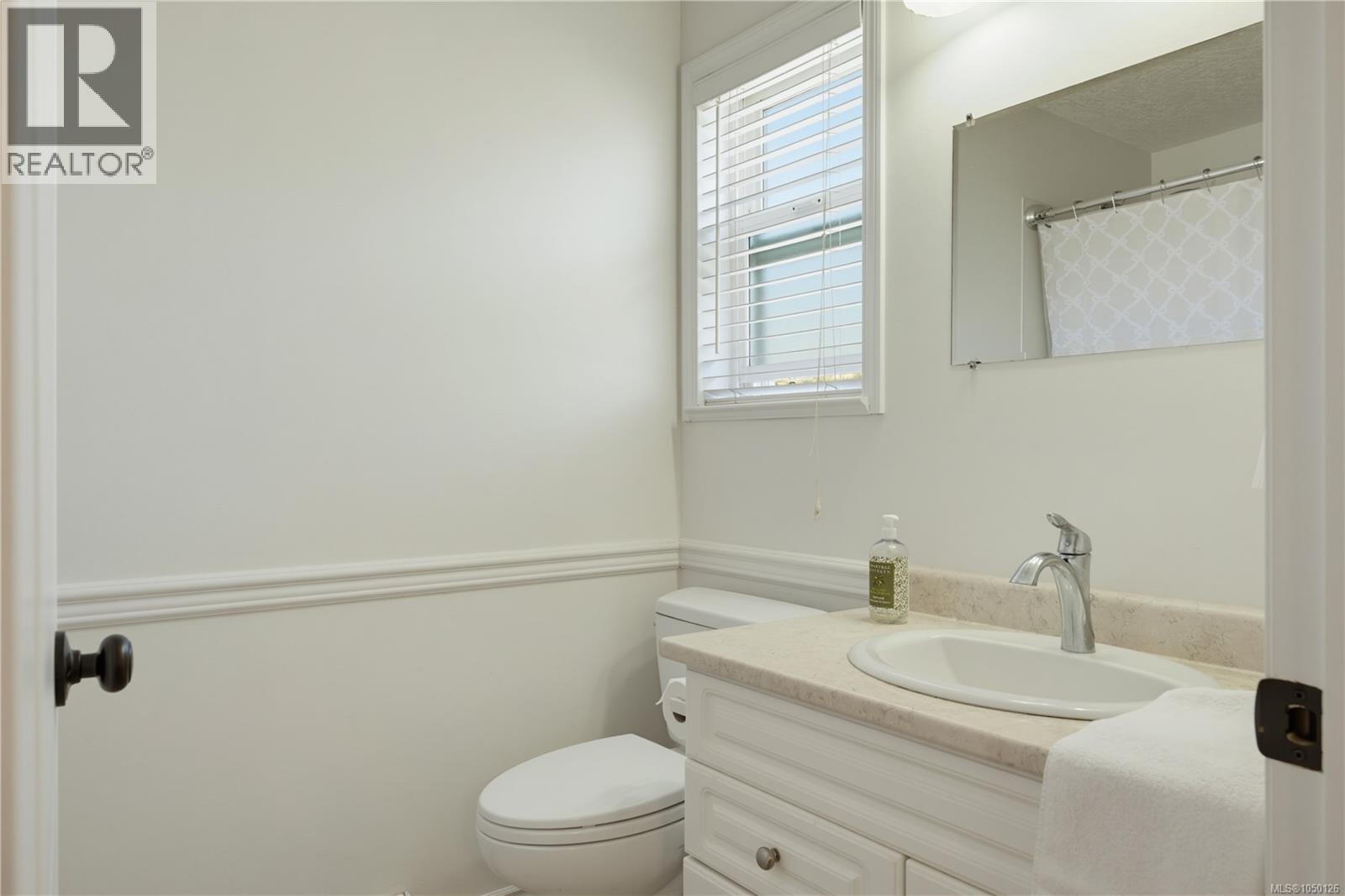 836 Glengarry Cres - 37