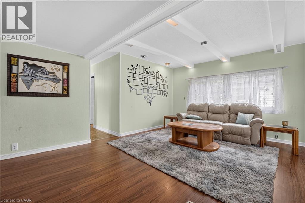 4588 MARTHA Lane, Beamsville — photo 6