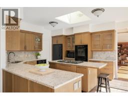 1682 Charlton Rd, Saanich, BC V9E2C9 Photo 31