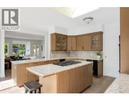 1682 Charlton Rd, Saanich, BC V9E2C9 Photo 34