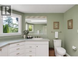 1682 Charlton Rd, Saanich, BC V9E2C9 Photo 61