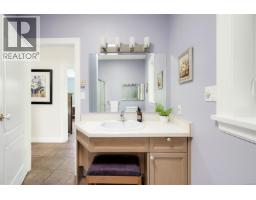 1682 Charlton Rd, Saanich, BC V9E2C9 Photo 63