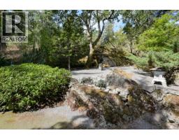 1682 Charlton Rd, Saanich, BC V9E2C9 Photo 73