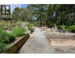 1682 Charlton Rd, Saanich, BC V9E2C9 Photo 81