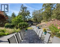 1682 Charlton Rd, Saanich, BC V9E2C9 Photo 70