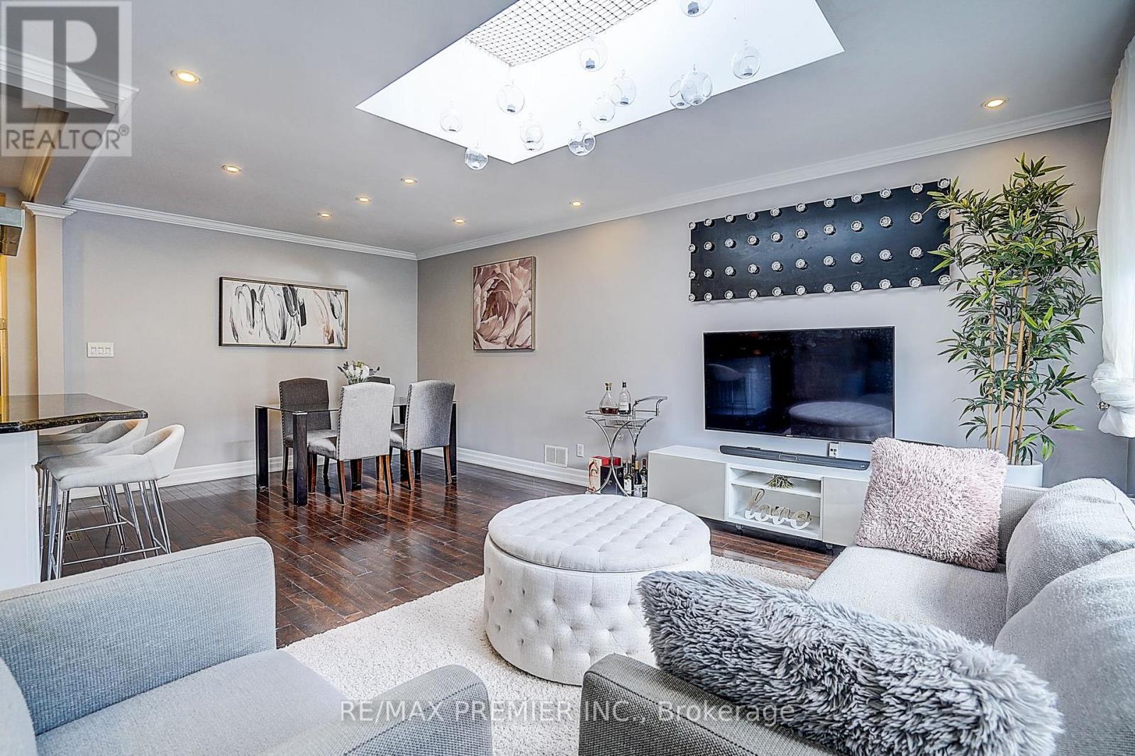 445 SELSEY DRIVE - Image 19