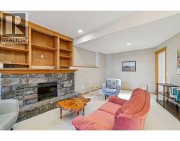 223 Rocky Ridge Close Nw, Calgary, AB T3G4X2 Photo 24