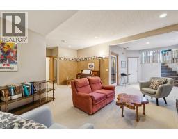 223 Rocky Ridge Close Nw, Calgary, AB T3G4X2 Photo 27