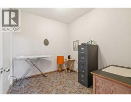 223 Rocky Ridge Close Nw, Calgary, AB T3G4X2 Photo 32