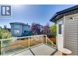 223 Rocky Ridge Close Nw, Calgary, AB T3G4X2 Photo 38