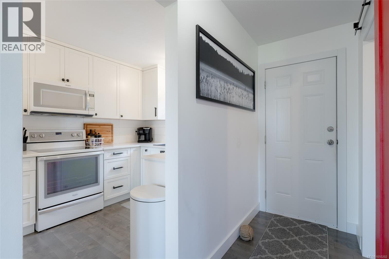 #28 941 Malone Rd - 18