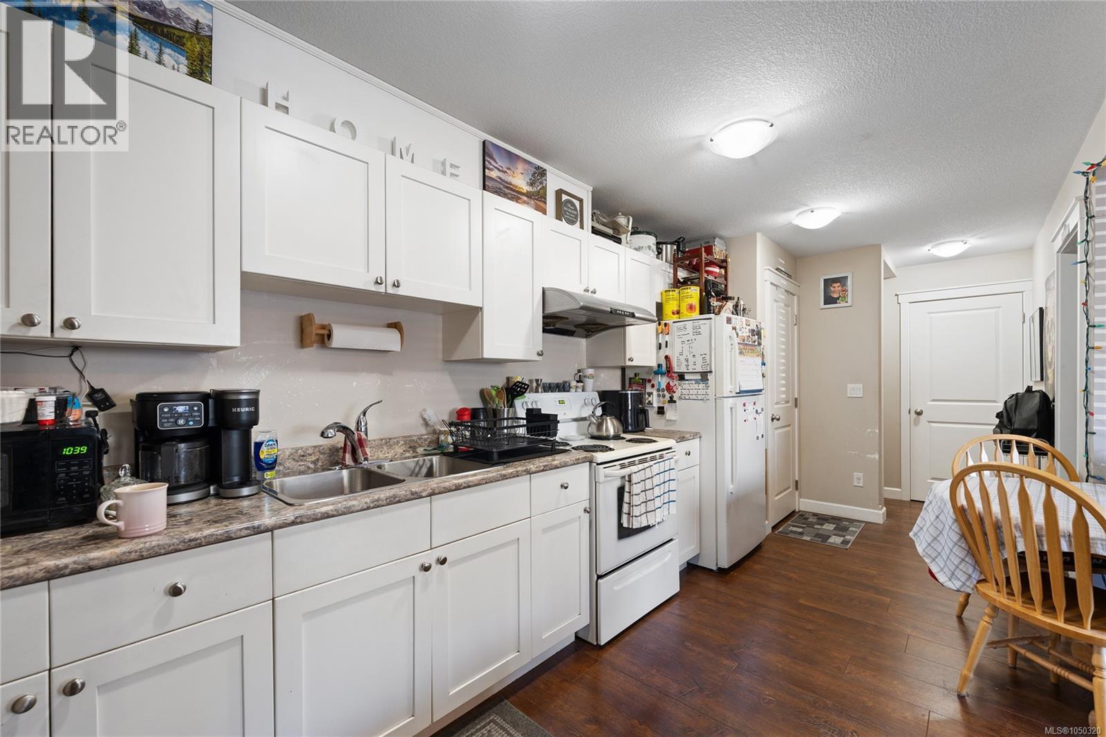 611 Sandy Crt - 38