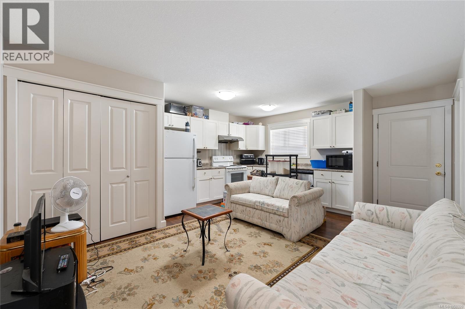 611 Sandy Crt - Image 50