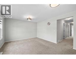 243 Savanna Lane Ne, Calgary, AB T3J0Y9 Photo 21