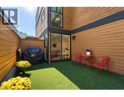 2372 Maple Street, Vancouver, BC V6J3T6 Photo 25