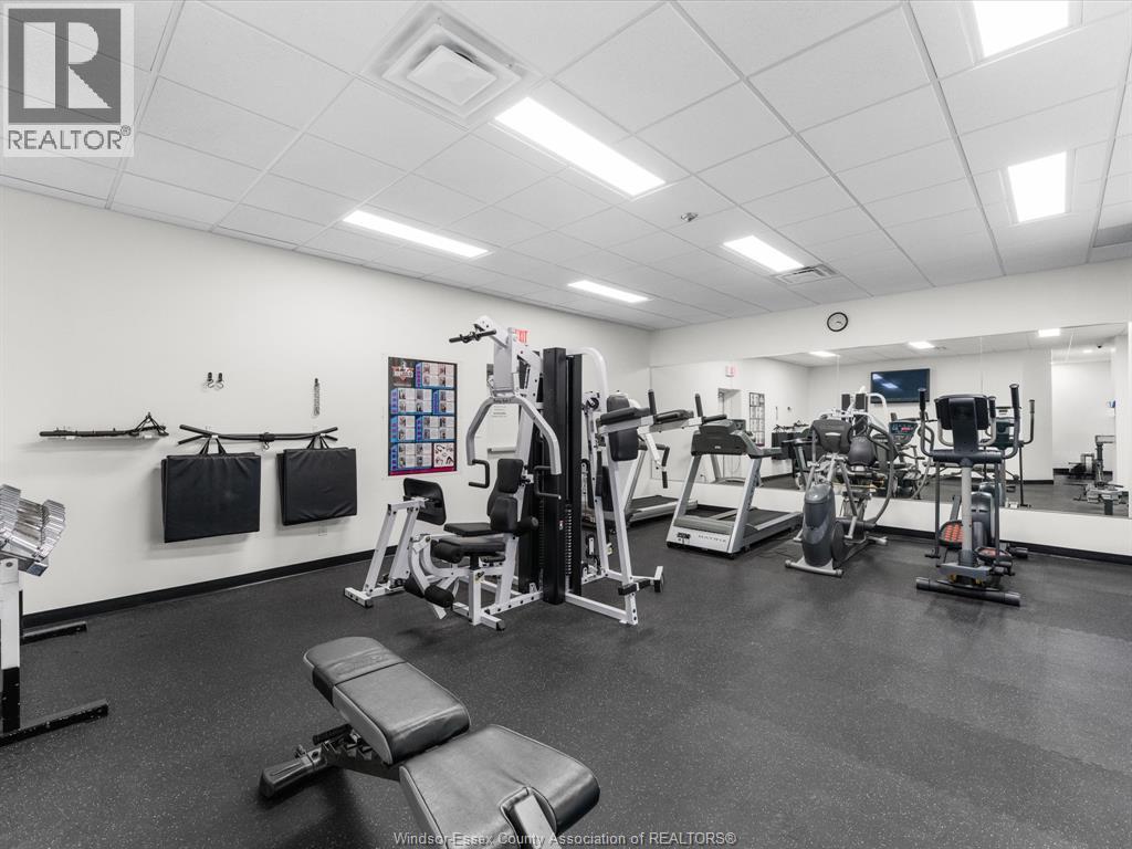 #905 5151 RIVERSIDE DRIVE East - 37