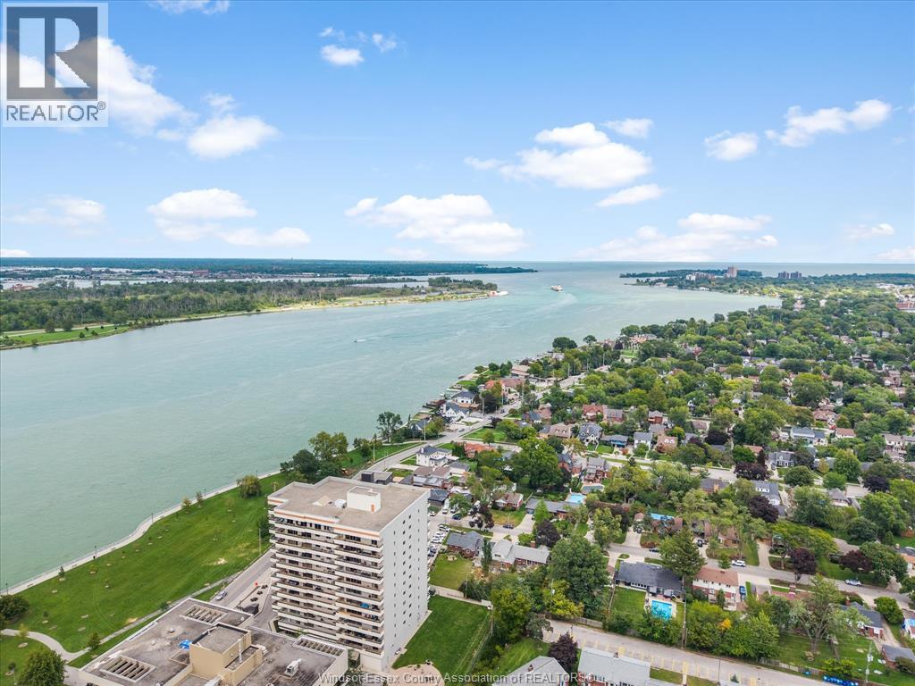 #905 5151 RIVERSIDE DRIVE East - 45