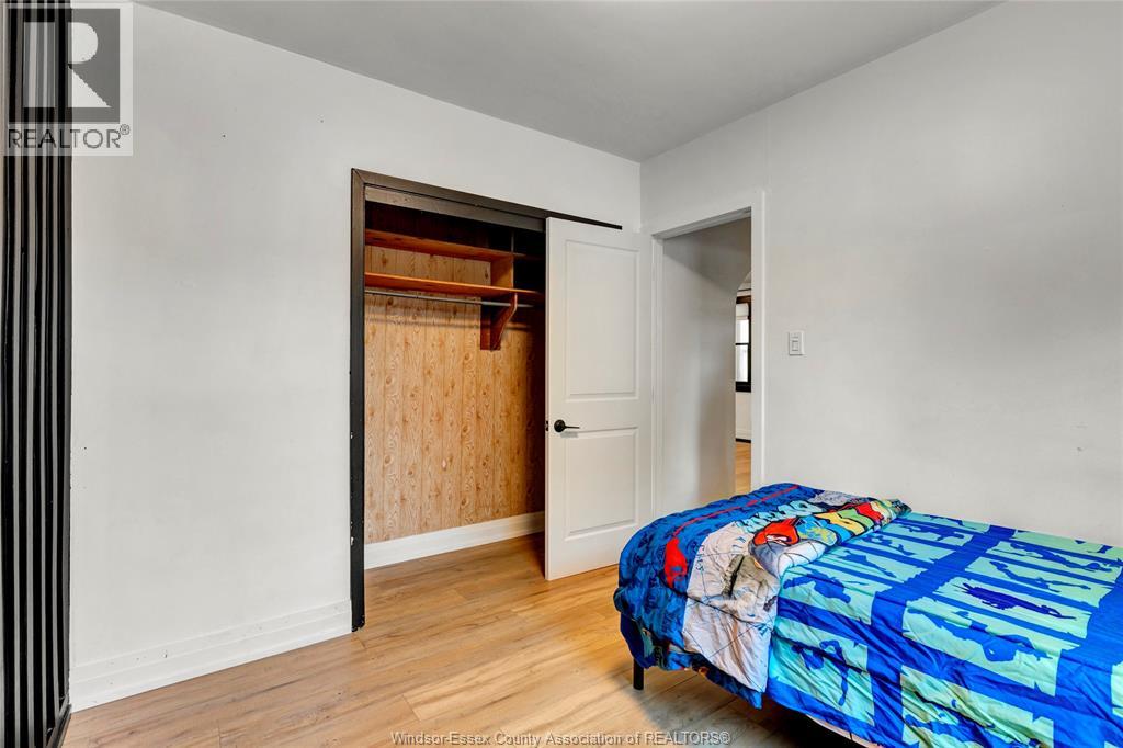 2329 MEIGHEN ROAD - 16
