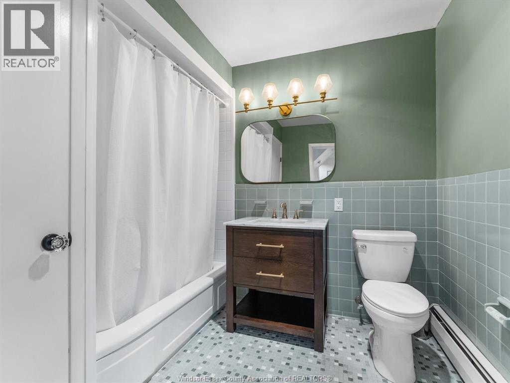 13050 RIVERSIDE DRIVE East - 34
