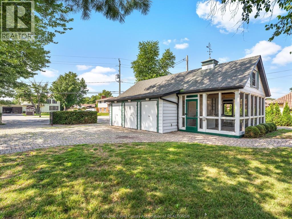 13050 RIVERSIDE DRIVE East - 4