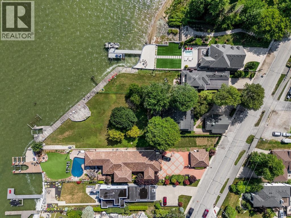 13050 RIVERSIDE DRIVE East - 46