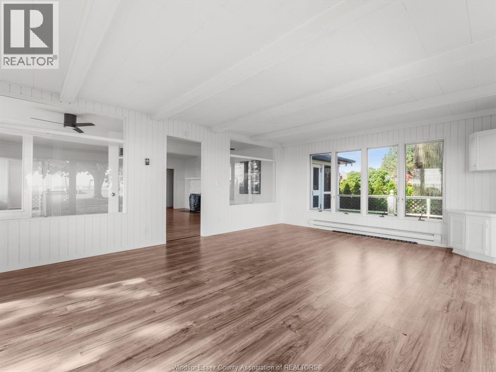 13050 RIVERSIDE DRIVE East - 7